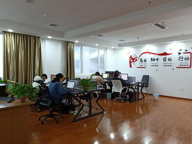 seo技术培训免费咨询公司